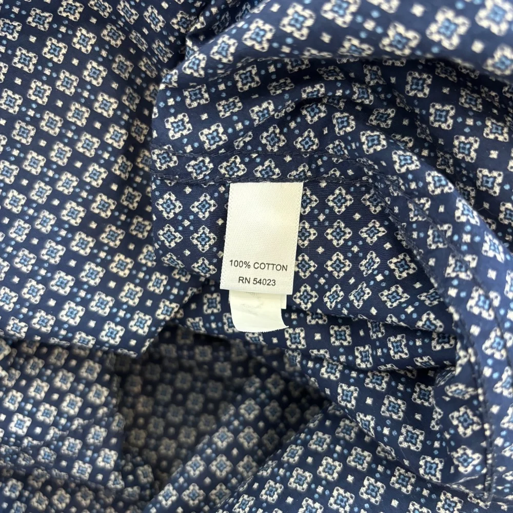 Banana Republic Men’s Regular Fit Short Sleeve Shirt - Navy Geo Print , Large